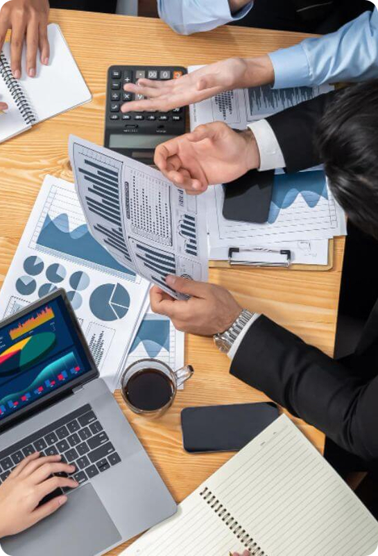 business-loan-image.webp (4) Credit Line Structures Offered by Different Lenders