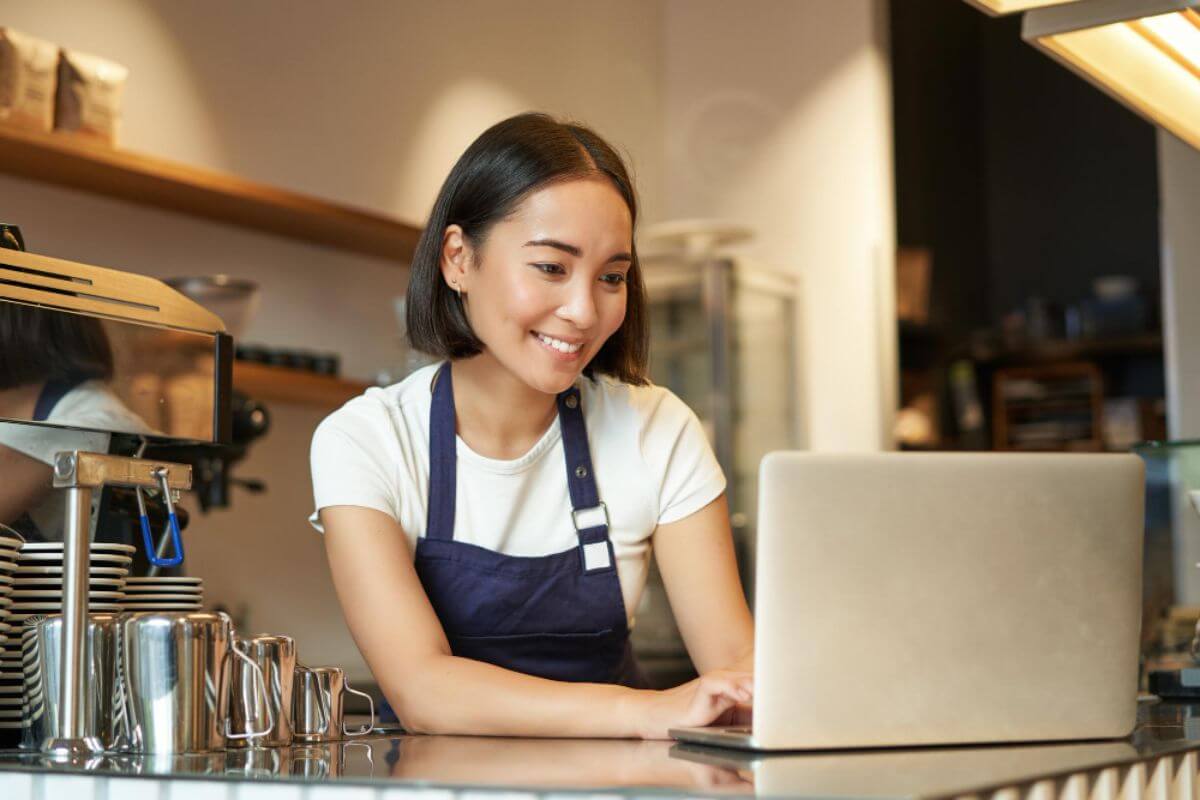 How SMEs Can Access Non-Collateral Loans Quickly
